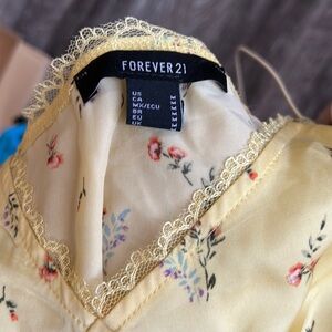 Yellow Floral Crop Top Cami lace trim button side spaghetti strap